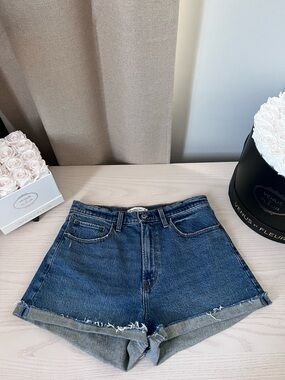Abercrombie High Rise Short